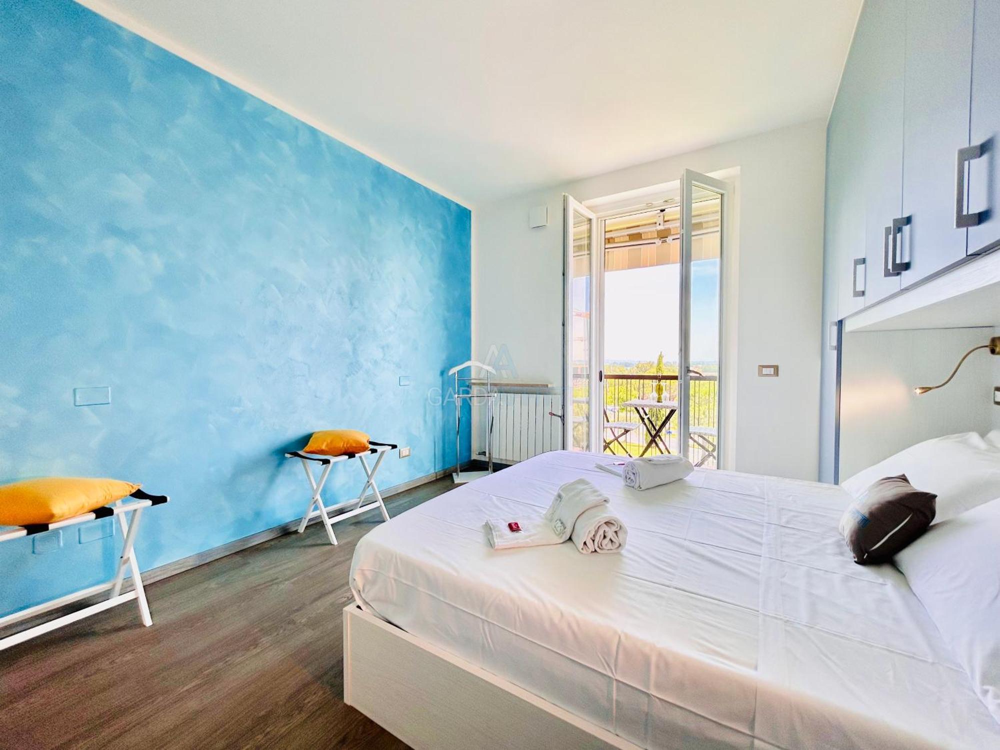 Ossidiana Apartment - Vista Lago - Centrico Сирмионе Экстерьер фото
